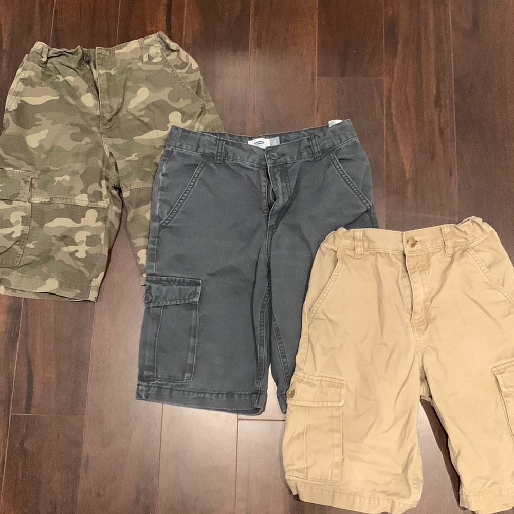 Old navy size 12 cargo shorts